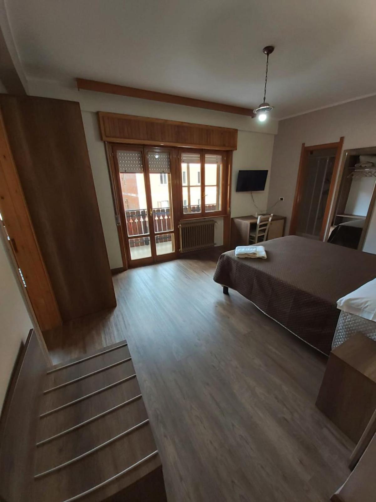 Lo Sciatore Hotel & Restaurant Камильятелло-Силано Экстерьер фото
